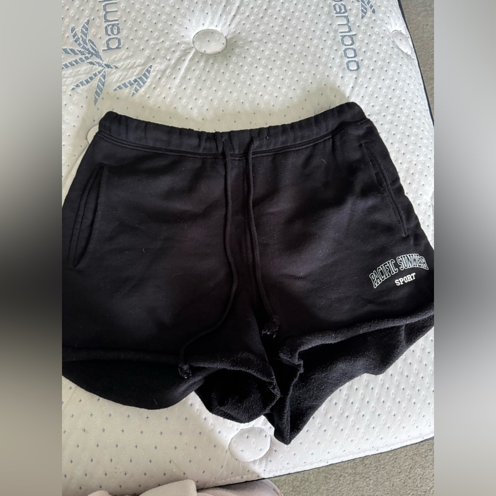 pacific sunwear black sweatshorts